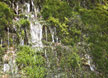 Водопад Алалай у одноименной пещеры на камне Дивий